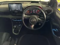 Used Toyota Yaris 257 HP (189 kW) 2021 White Hatchback