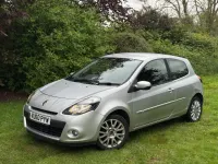 Używany Renault Clio II Dynamique 2010 Srebrny Hatchback