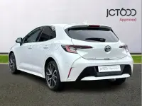 Used Toyota Corolla 120 HP (88 kW) 2022 White Hatchback
