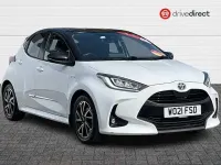 Used Toyota Yaris Design 116 HP (85 kW) 2021 White Hatchback