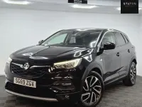 Used Vauxhall Grandland X Elite 130 HP (95 kW) 2019 Black SUV