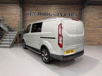 Usado Ford Transit Custom Active 170 HP (125 kW) 2021 Prateado Van