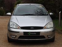 Used Ford Focus Zetec 100 HP (73 kW) 2002 Silver Hatchback