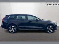 Used Volvo V60 CC 247 HP (181 kW) 2021 Black Estate