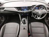 Used Vauxhall Insignia SRi 2019 Green Hatchback