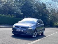 Usado VW Polo SEL 110 HP (80 kW) 2015 Cinzento Citadino