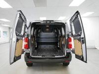 Used Vauxhall Vivaro Edition 100 HP (73 kW) 2023 Grey MPV