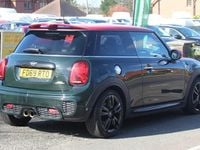 Used Mini John Cooper Works Hatch 231 HP (169 kW) 2020 Green Hatchback