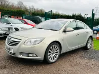 Used Vauxhall Insignia Elite 220 HP (161 kW) 2011 Silver Hatchback