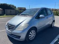 Used Mercedes A160 Classic 95 HP (69 kW) 2011 Blue Hatchback