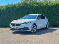 Used Seat Leon FR 110 HP (80 kW) 2022 White Hatchback