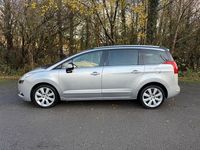 Used Peugeot 5008 Allure 112 HP (82 kW) 2012 Silver MPV