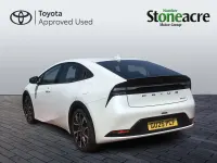 Used Toyota Prius 2025 White Hatchback