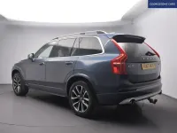 Usado Volvo XC90 Momentum 2018 Azul SUV