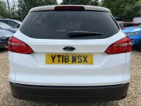 Used Ford Focus Zetec 120 HP (88 kW) 2018 White Estate