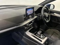 Used Audi Q5 S-Line 200 HP (147 kW) 2024 Blue SUV