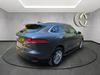 Begagnad Jaguar F-Pace Portfolio 180 HK (132 kW) 2018 Grå SUV