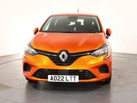 Używany Renault Clio V Iconic 2022 Pomarańczowy Hatchback