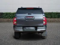 Used Toyota HiLux 204 HP (150 kW) 2025 Grey Pickup