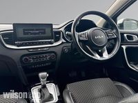 Used Kia XCeed 139 HP (102 kW) 2022 White SUV