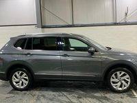 Used VW Tiguan Allspace Life 150 HP (110 kW) 2023 Grey SUV