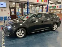 Used Toyota Corolla 122 HP (89 kW) 2019 Black Estate