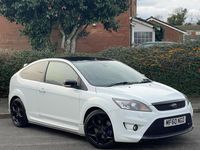 Begagnad Ford Focus ST 2010 Vit Halvkombi