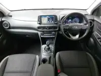 Used Hyundai Kona Premium 120 HP (88 kW) 2018 Yellow SUV