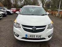 Used Vauxhall Viva 75 HP (55 kW) 2015 White Hatchback