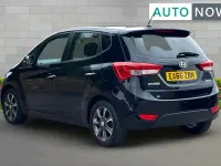 Used Hyundai ix20 Premium 88 HP (64 kW) 2016 Black Hatchback