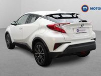 Used Toyota C-HR 122 HP (89 kW) 2017 White SUV