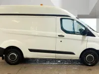 Used Ford Transit Custom 105 HP (77 kW) 2017 White Van