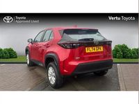 Used Toyota Yaris Cross 113 HP (83 kW) 2024 Red SUV
