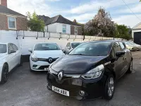 Usado Renault Clio IV Dynamique 75 CV (55 kW) 2014 Negro Utilitario