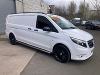 Begagnad Mercedes Vito Premium 2022 Vit Van
