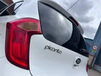 Used Kia Picanto 65 HP (47 kW) 2016 White Hatchback