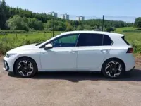 Usado VW Golf VIII R-line 150 HP (110 kW) 2025 Branco Citadino