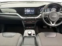 Used Kia e-Niro 150 kW (204 HP) 2021 White SUV