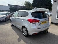 Used Kia Carens 134 HP (98 kW) 2014 Silver MPV