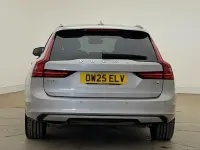 Usado Volvo V90 Ultra 455 CV (334 kW) 2025 Plateado Familiar