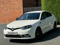 Used MG MG6 150 HP (110 kW) 2016 White Hatchback