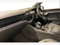 New VW Touareg Edition 281 HP (206 kW) 2026 Black SUV