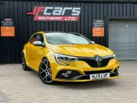 Used Renault Mégane IV R.S. 300 HP (220 kW) 2021 Yellow Hatchback