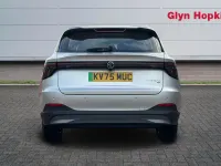 Uusi MG MG5 EV SE 114 kW (156 HP) 2025 Hopea Farmari