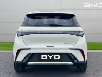 Used BYD Dolphin Comfort 11 kW (15 HP) 2024 White Hatchback