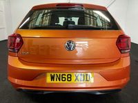 Used VW Polo SE 65 HP (47 kW) 2018 Orange Hatchback