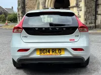 Used Volvo V40 115 HP (84 kW) 2014 Blue Hatchback