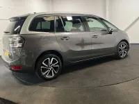 Used Citroën C4 SpaceTourer Shine 129 HP (94 kW) 2021 Grey MPV
