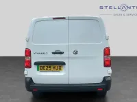 Nuevo Vauxhall Vivaro 98 kW (134 CV) 2025 Blanco Monovolumen