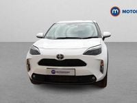 Used Toyota Yaris Hybrid 116 HP (85 kW) 2024 White Estate